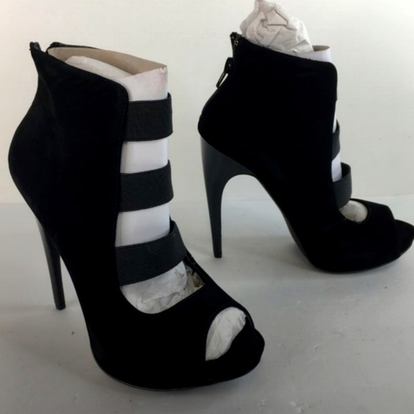 Dollhouse SPYGLASS Black Heels Size 7.5M  NEW - Picture 2 of 7